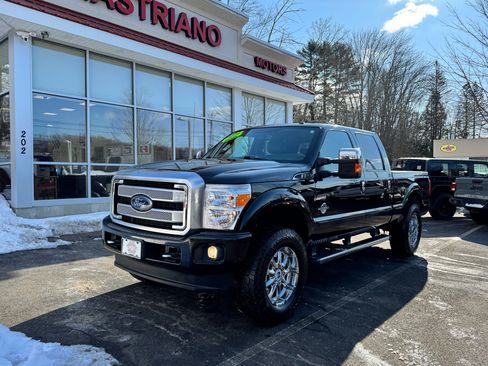 Used 2014 Ford F250 Platinum w/ FX4 Off-Road Package image 2