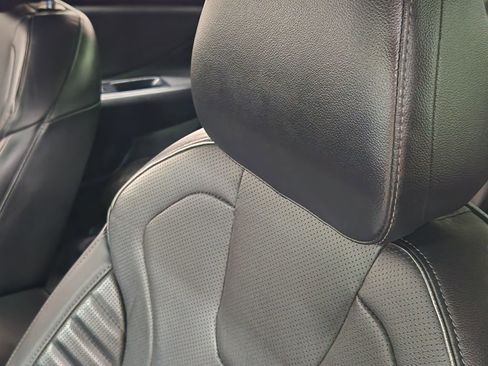 Used 2023 Hyundai Elantra Limited w/ Cargo Package image 32