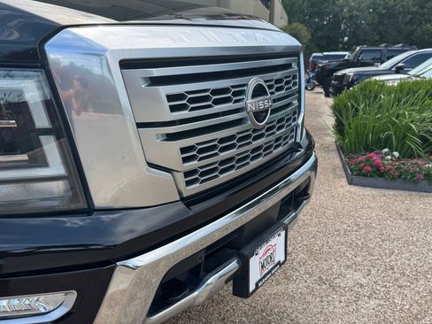 Used 2023 Nissan Titan Platinum Reserve w/ Off Road Protection Package AWD/4WD image 2