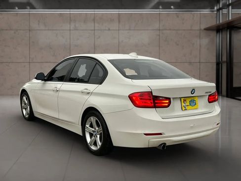 Used 2015 BMW 320i Sedan RWD image 2