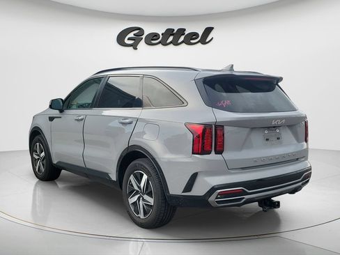 Used 2022 Kia Sorento EX FWD image 13