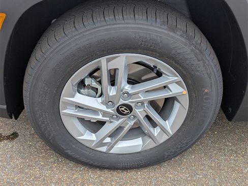 New 2026 Hyundai Tucson SE image 22