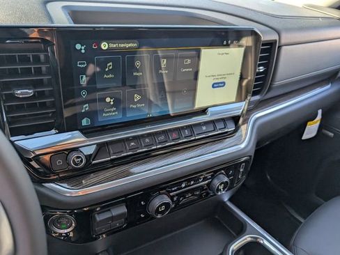 New 2026 Chevrolet Silverado 1500 RST w/ Redline Edition AWD/4WD image 9