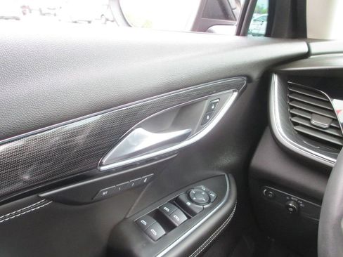 Used 2023 Buick Envision Essence w/ Sport Touring Package AWD/4WD image 26