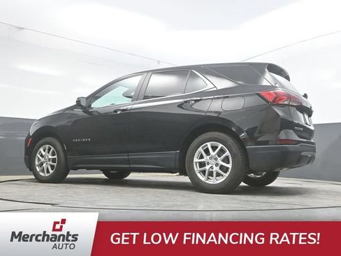 Used 2023 Chevrolet Equinox LT AWD/4WD image 32