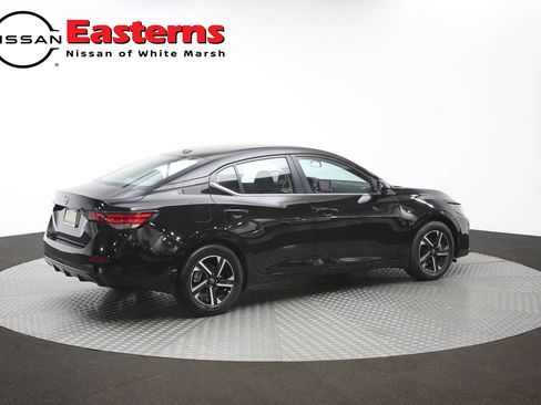 Used 2025 Nissan Sentra SV FWD image 40