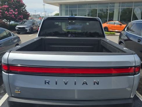Used 2023 Rivian R1T Adventure AWD/4WD image 3