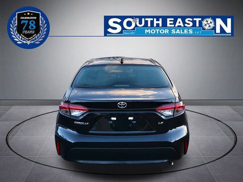 Used 2023 Toyota Corolla LE image 4