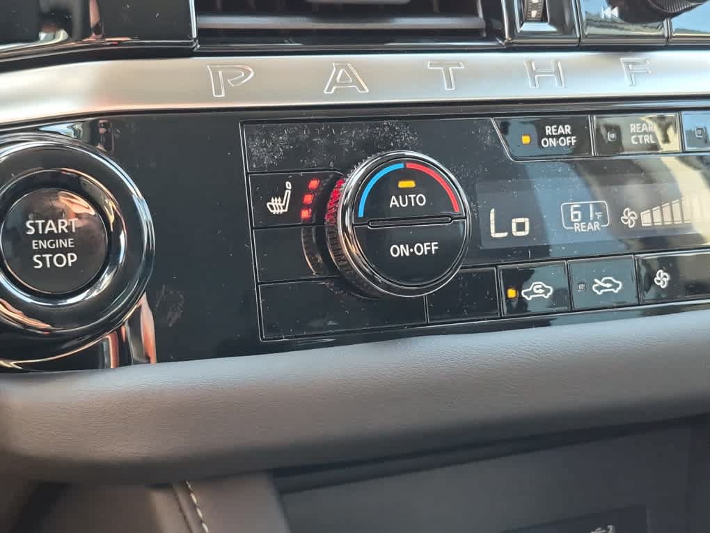 New 2026 Nissan Pathfinder SL AWD/4WD image 16