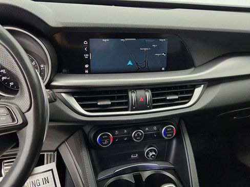 Used 2023 Alfa Romeo Stelvio Veloce image 55