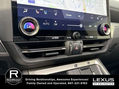 Used 2024 Lexus GX 550 AWD/4WD image 10