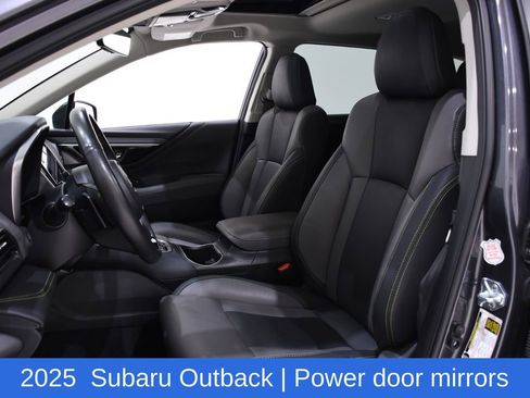 Used 2025 Subaru Outback Onyx Edition image 22