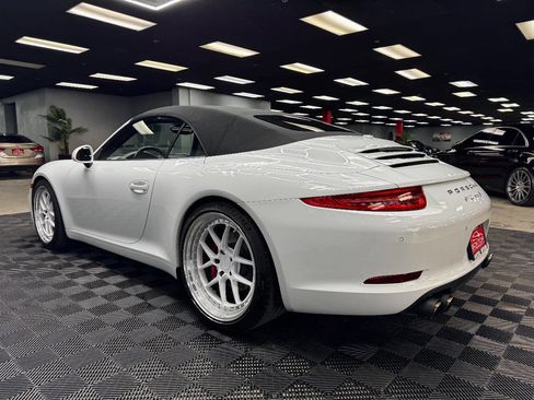 Used 2015 Porsche 911 Carrera S image 15