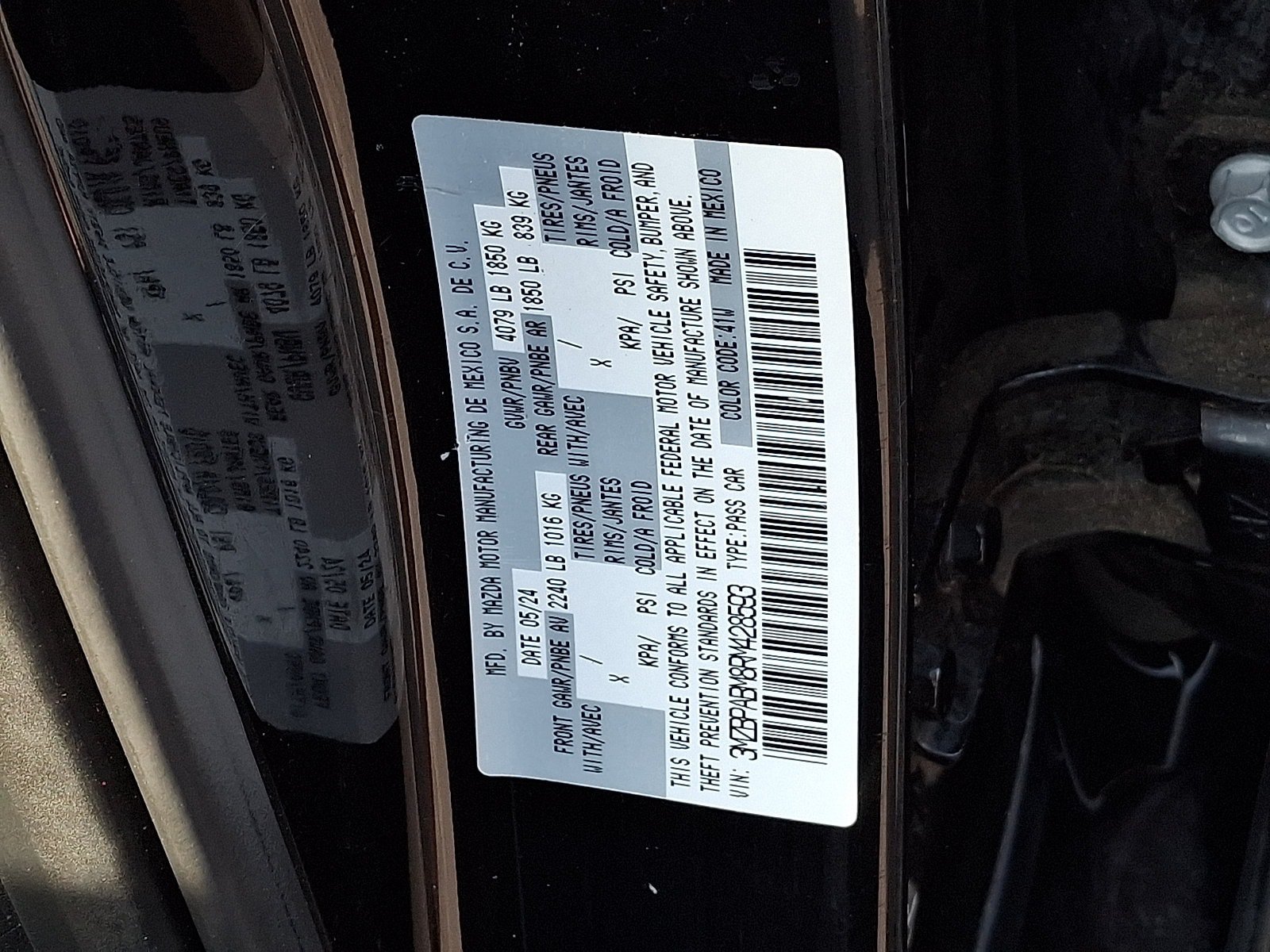 Used 2024 MAZDA MAZDA3 s FWD image 27