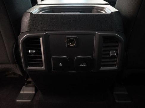 Used 2017 Ford F150 XLT w/ Equipment Group 302A Luxury AWD/4WD image 27