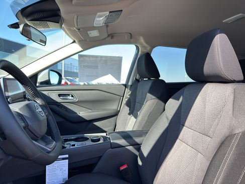 New 2026 Nissan Rogue SV image 26