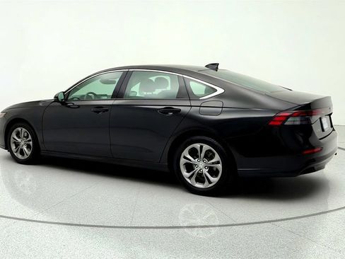 Used 2023 Honda Accord EX-L image 7