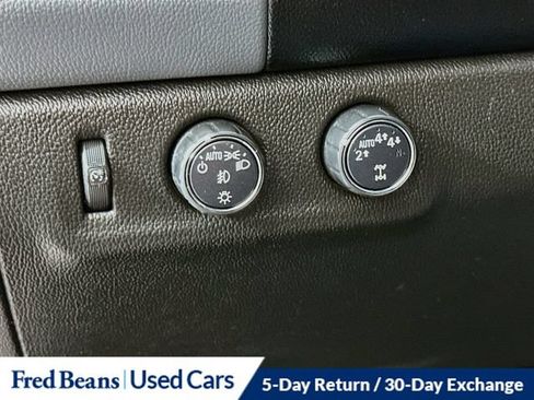 Used 2019 Chevrolet Colorado Z71 AWD/4WD image 15