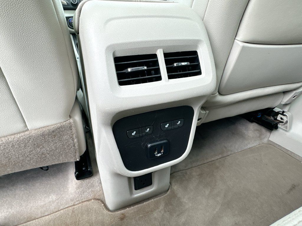 Used 2018 GMC Terrain Denali w/ Advanced Safety Package FWD image 4