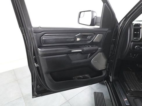 Used 2019 RAM 1500 Limited image 8