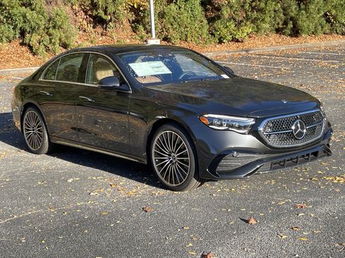 New 2026 Mercedes-Benz E 350 Sedan image 4