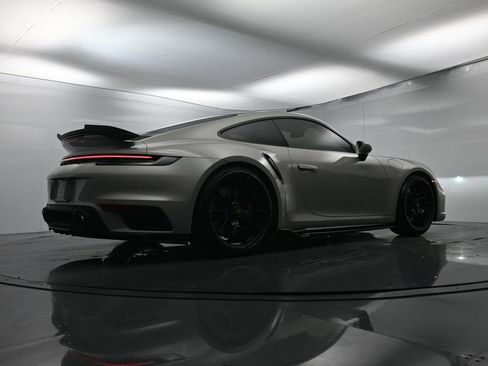 Certified 2022 Porsche 911 Turbo image 46