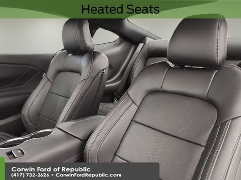Used 2025 Ford Mustang GT Premium RWD image 13
