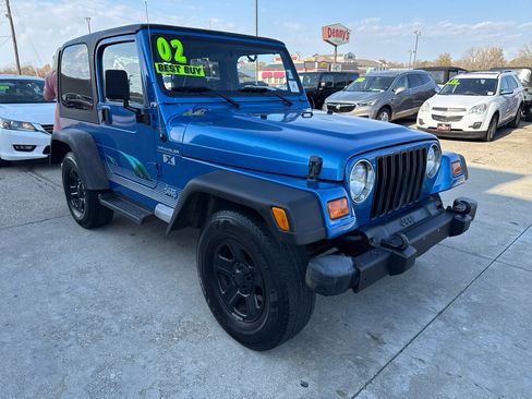 Used 2002 Jeep Wrangler X image 6