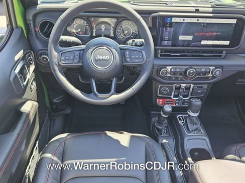 New 2025 Jeep Wrangler Unlimited Rubicon w/ Convenience Group image 7