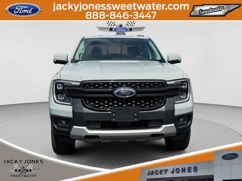 Used 2024 Ford Ranger Lariat w/ FX4 Off-Road Package AWD/4WD image 8
