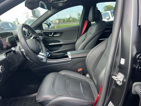 Used 2025 Mercedes-Benz C 43 AMG 4MATIC Sedan image 16