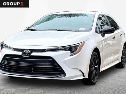 Used 2025 Toyota Corolla LE
