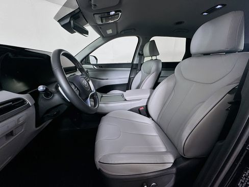 Used 2025 Hyundai Palisade SEL image 13
