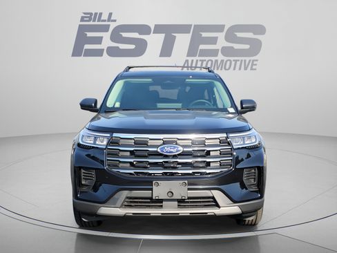 New 2026 Ford Explorer Active AWD/4WD image 6