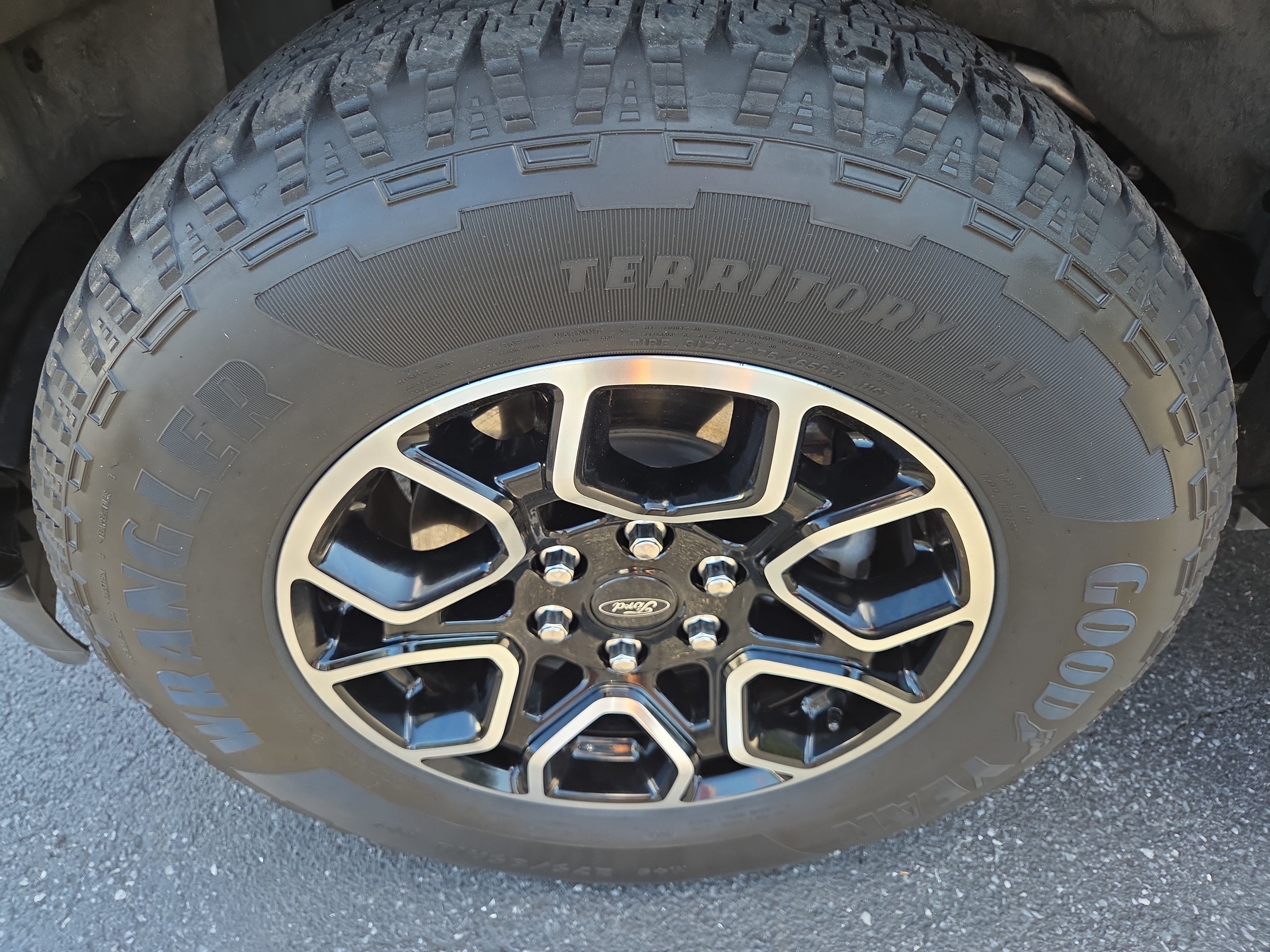 Used 2023 Ford F150 XLT w/ Equipment Group 302A High AWD/4WD image 13