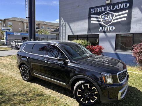 Used 2023 Kia Telluride SX Prestige AWD/4WD image 2