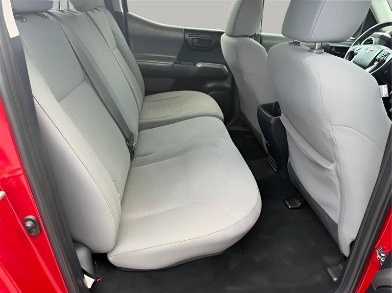 Used 2020 Toyota Tacoma SR5 AWD/4WD image 40