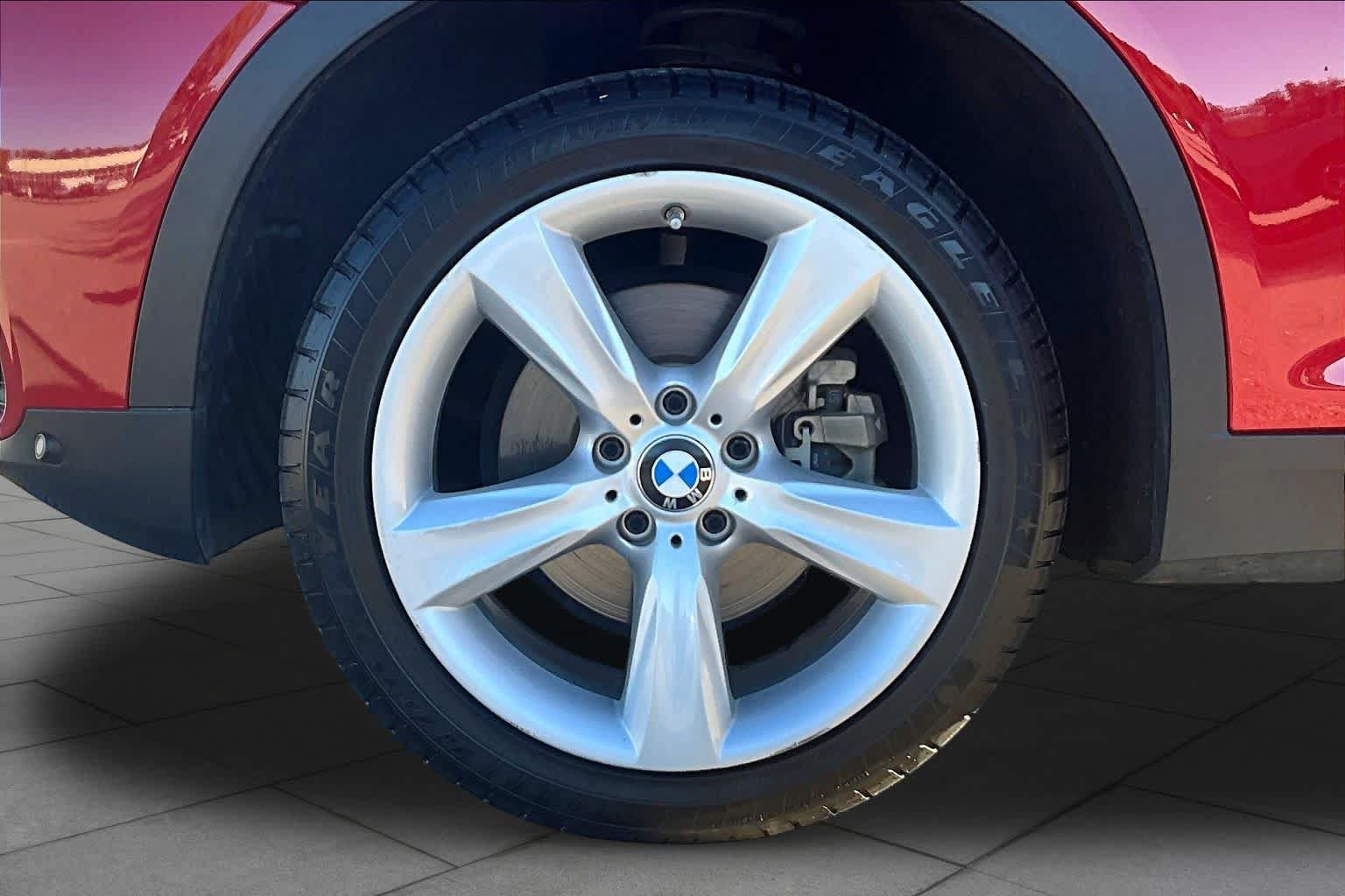 Used 2017 BMW X3 sDrive28i RWD image 10