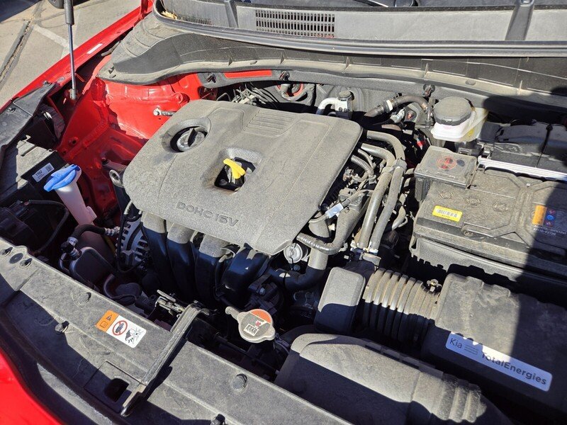 Certified 2025 Kia Soul GT-Line w/ GT-Line Technology Package FWD image 17