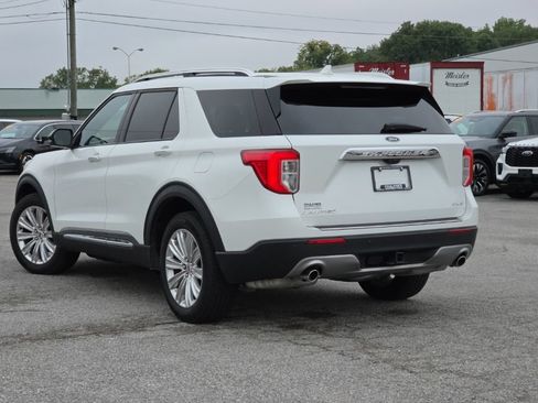 Used 2024 Ford Explorer Limited w/ Limited Technology Package AWD/4WD image 5