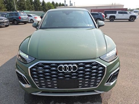 Used 2022 Audi Q5 2.0T Premium Plus w/ Premium Plus Package AWD/4WD image 21