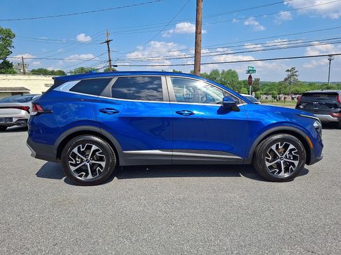 Certified 2023 Kia Sportage EX FWD image 7