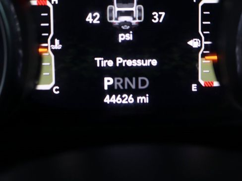 Used 2018 Jeep Wrangler Unlimited Rubicon image 27