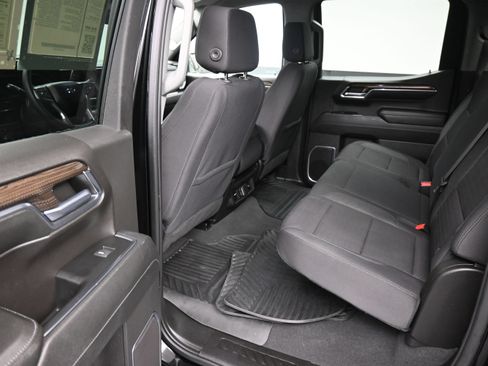 Used 2024 Chevrolet Silverado 1500 RST w/ Z71 Off-Road Package AWD/4WD image 17