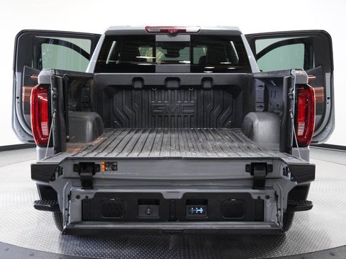 Certified 2025 GMC Sierra 1500 Denali Ultimate AWD/4WD image 16
