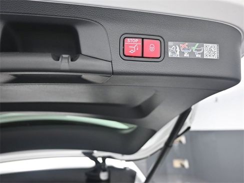 New 2026 Mercedes-Benz GLS 450 4MATIC image 27