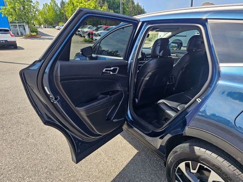 Used 2023 Kia Sportage EX AWD/4WD image 21