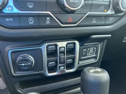 New 2026 Jeep Wrangler Sport image 40