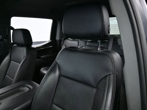 Used 2023 Chevrolet Silverado 1500 LT image 16