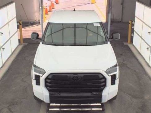 Used 2022 Toyota Tundra SR5 image 5